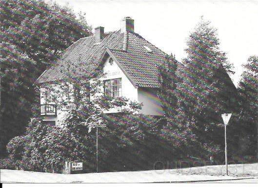 Transvaalwijk0001, Pension Cornelis Jetses, Bergweg 37a. Mevr. P.E. Mieremet-Griffioen.jpg